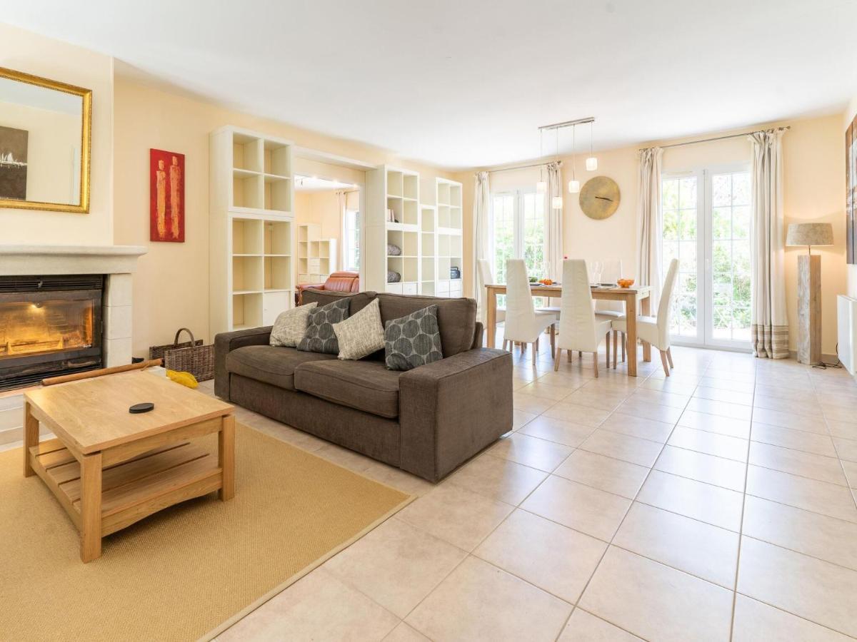 Vacation Home In Limoux With Pool Екстер'єр фото