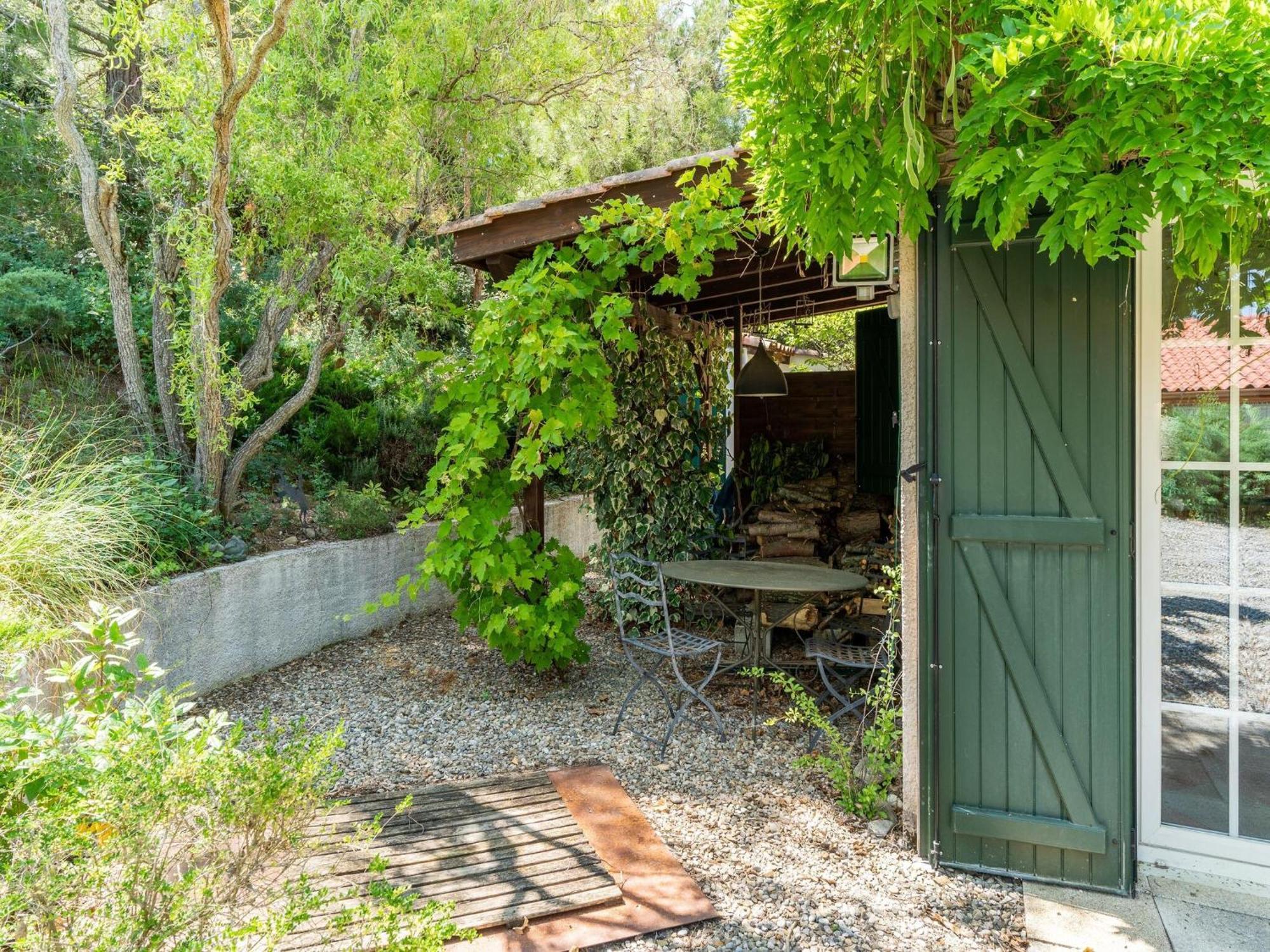 Vacation Home In Limoux With Pool Екстер'єр фото